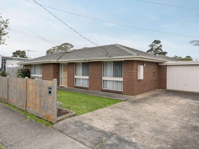 Space, Convenience & in Exceptional Condition!