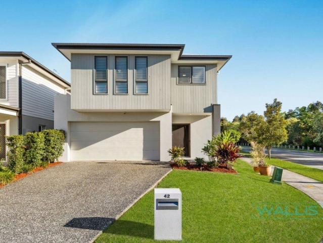 Space for the Family, Room for the Caravan, and a Lifestyle to Love