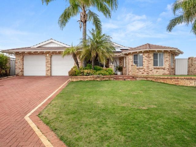 Space for the whole family on a generous 670sqm block