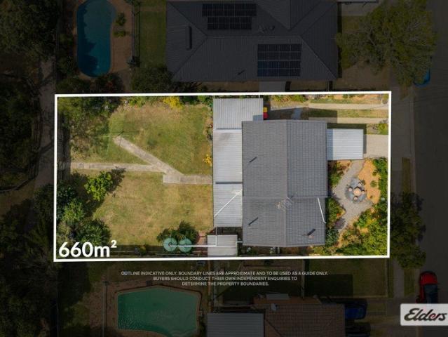 SPACE, FLEXIBILITY AND A BACKYARD YOU'LL LOVE