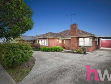 Space, Flexibility & Location on 707m²