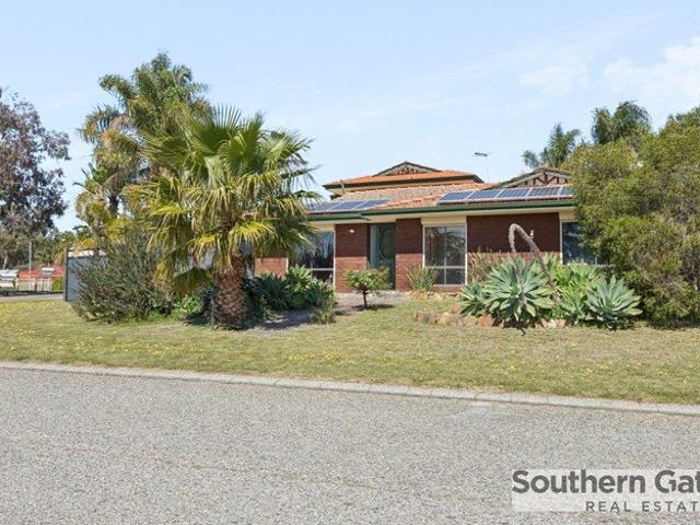 SPACE, FLEXIBILITY & ROOM FOR THE WHOLE FAMILY