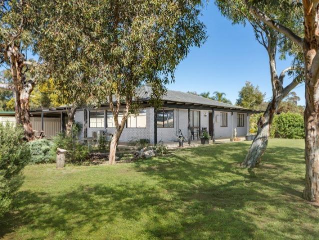 Space, Freedom & Rural Lifestyle Living