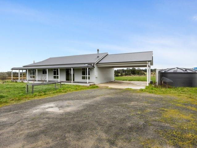 Space, Land and Lifestyle on Approx 2.54 Acres