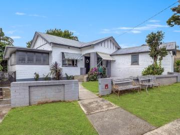 Space, Lifestyle & Opportunity on a Huge 1,024sqm Block