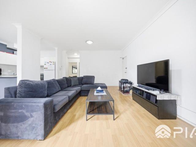 Space Light and Ground Level Lifestyle Double Brick Sanctuary with Courtyard