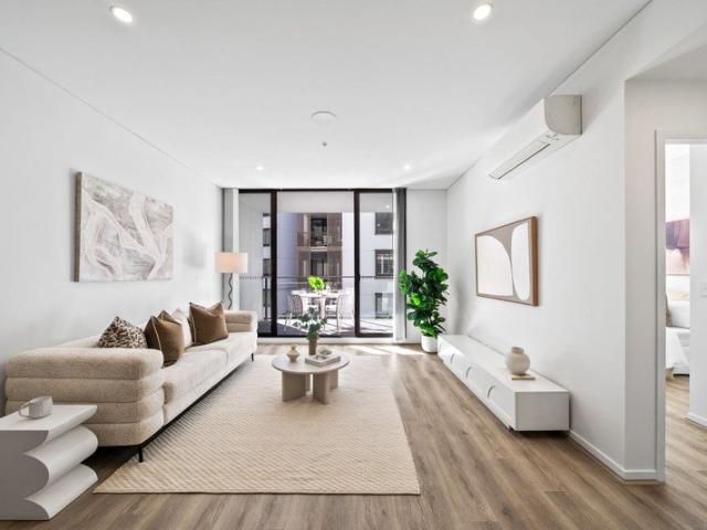 Space, Light & Resort Style Living