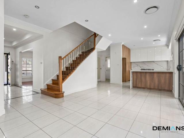 Space, Low Maintenance, Comfort All Meet on a Cul de Sac Street