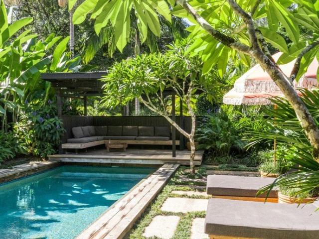 Space, natural beauty and designer style in Byron Bay hinterland
