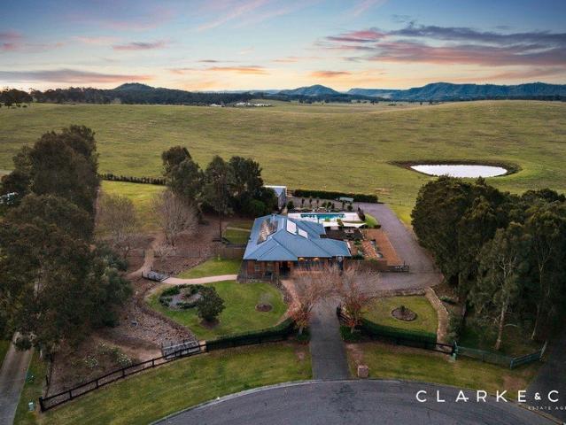 SPACE ON A GRAND SCALE WITH VIEWS TO MATCH!