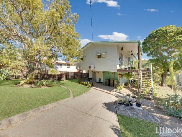 Space, Potential and Convenience in the Heart of Toolooa