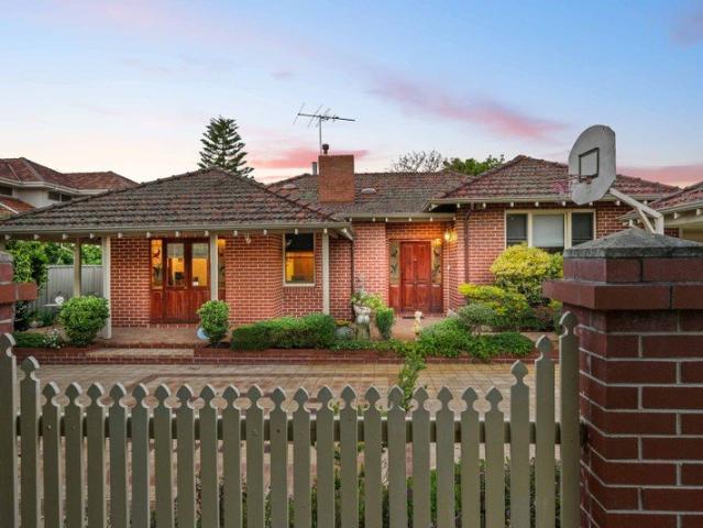 Space & Potential in a Prime Floreat Pocket