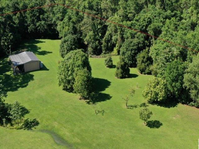 Space, Potential & Rural Lifestyle â Approx. 7.5 Acres