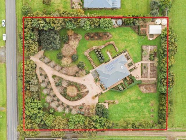 Space, Privacy & A Garden to Treasure