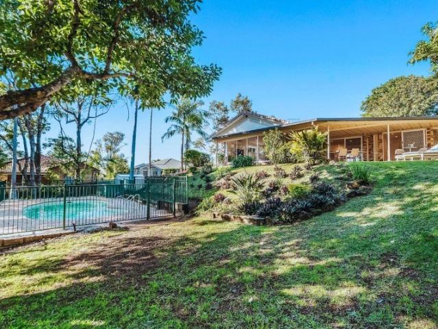 Space, Privacy and a Backyard Made for Summer