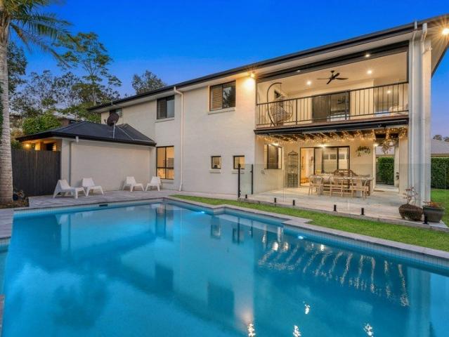 SPACE, PRIVACY AND A POOL ON 1,087SQM OF LAND