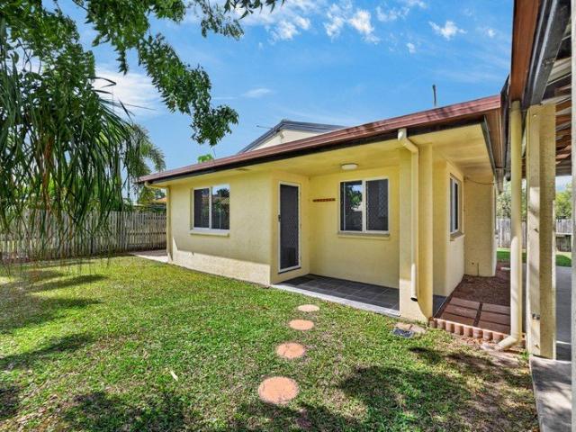 Space, Privacy and Future Potential on 1,214sqm!
