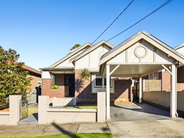 BY APPOINTMENT ONLY Space, Privacy and Potential in a Prime Setting
