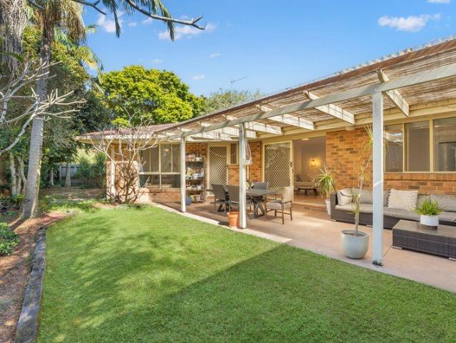 Space, privacy and potential in sought after Suffolk Park