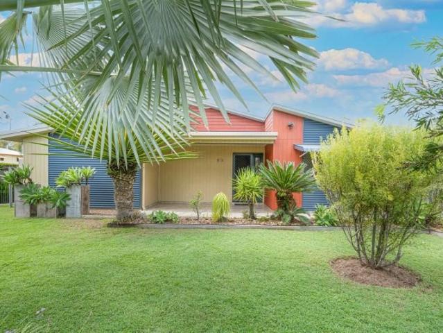 Space, Privacy & Country Charm in Howard