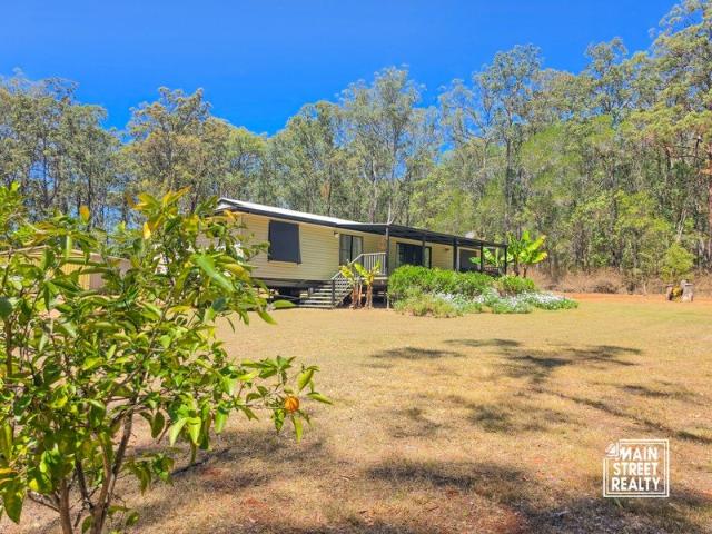 Space, Privacy & Country Living at Its Best