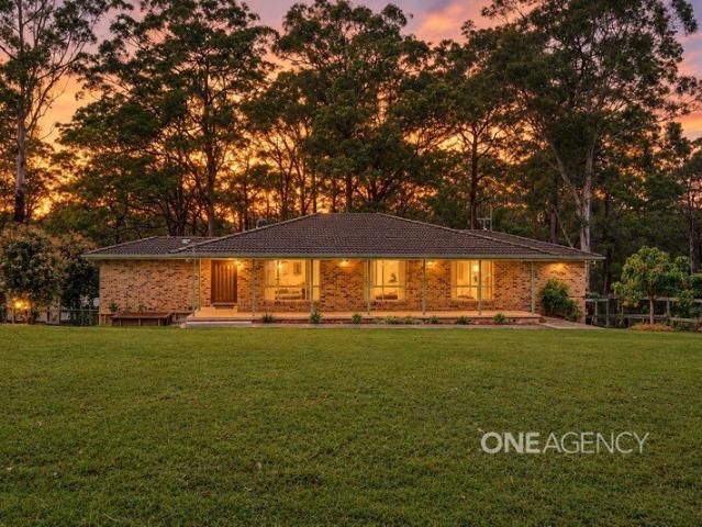 Space, privacy & lifestyle just minutes from town
