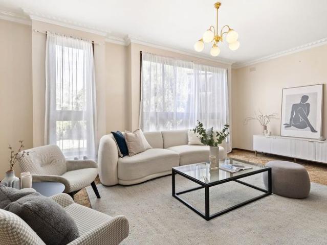 Space, Parkland & Family Living in Keilor Park