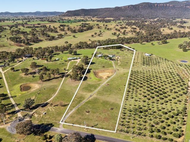 Space, Privacy & Potential on 4.68 Hectares