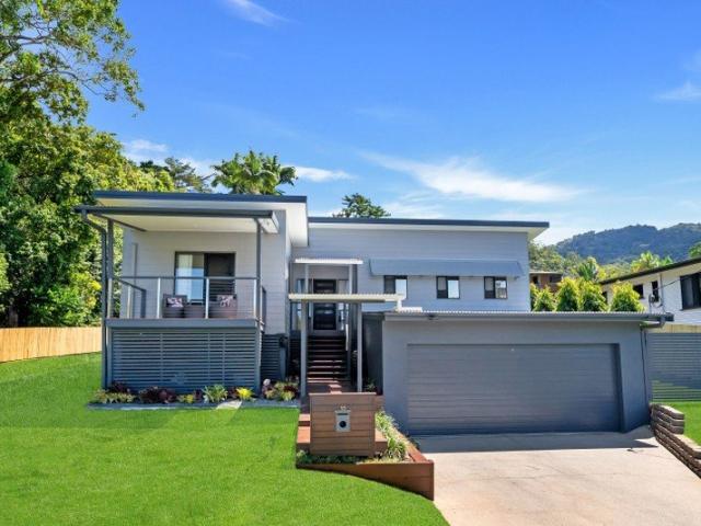 SPACE, PRIVACY & TROPICAL FAMILY LIVING