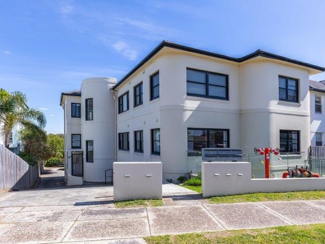 Space, Serenity & the Vaucluse Lifestyle