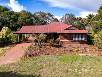 SPACE, SERENITY & LIFESTYLE HOMESTEAD ON 5,445sqm Home Open 27/6/26 2.15 3pm