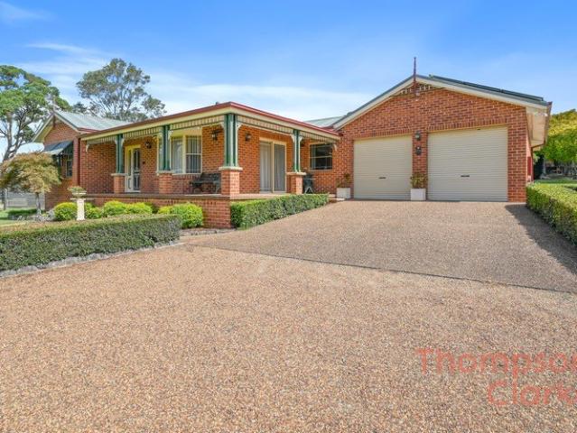 Space, Shedding & Future Potential on 4,357sqm in the Heart of Lochinvar