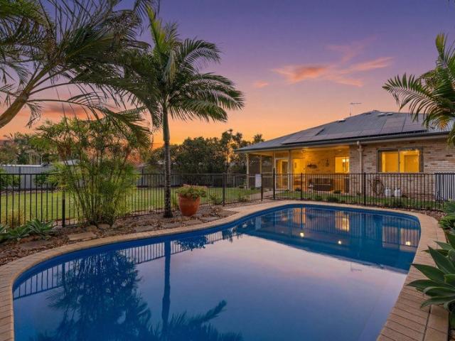 Space, Sheds, Pool & Privacy in Prime Urangan