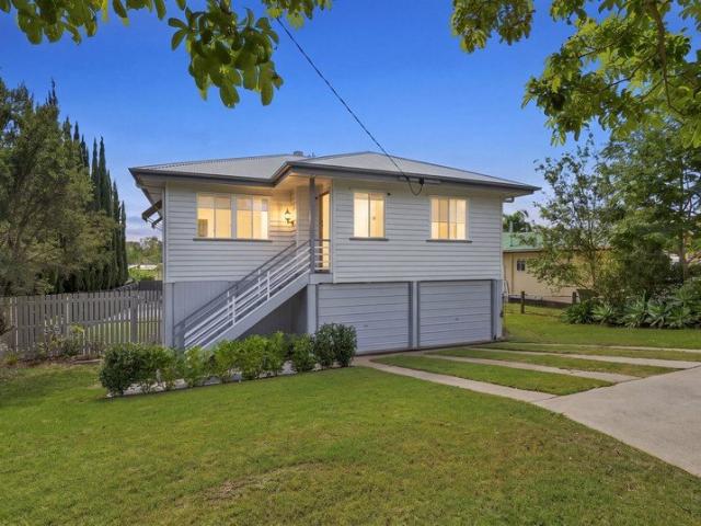 Space, Side Access and Summer Entertaining On 678sqm
