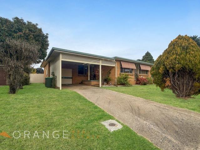 Space, Storage & Style at 6 Taronga Avenue