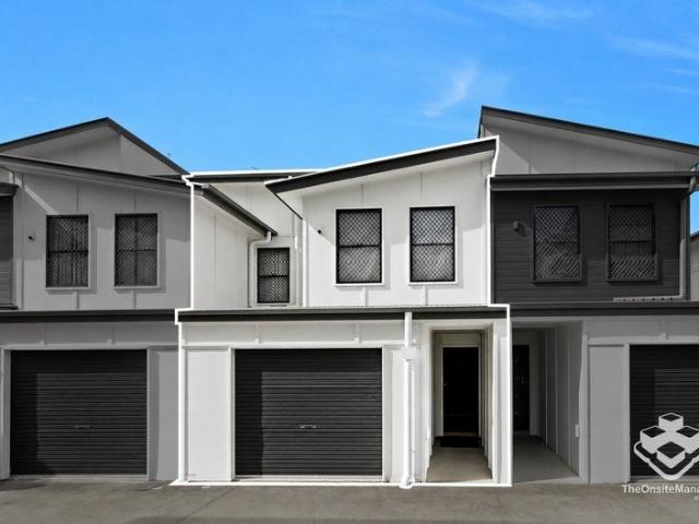 Space, Style & Ultimate Convenience Your Perfect Starter or Investment