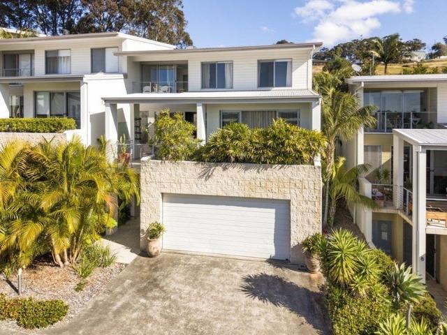 Space, Style and a Diggers Beach Lifestyle.