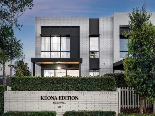 Space, Style and a Six Month Lease in McDowall