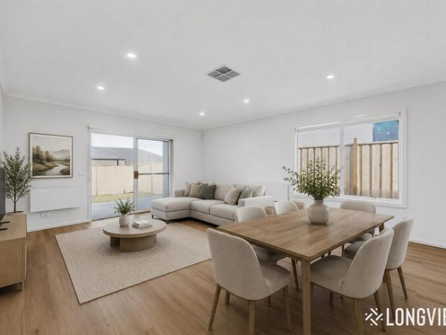 Space, Style And Family Comfort in Sunbury