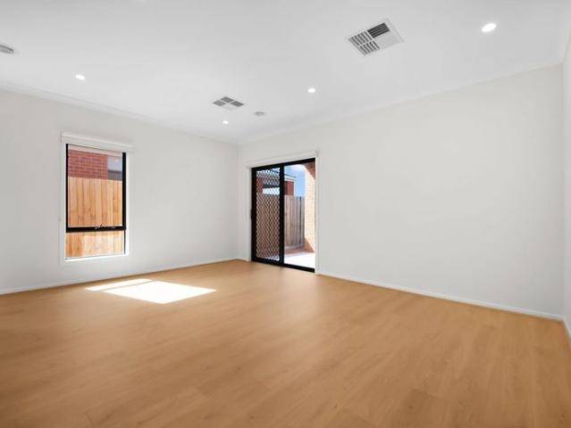 Space, Style & Brand New Comfort in Armstrong Creek