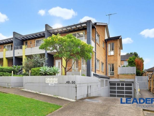 Space, Style & Convenience Contemporary 3 Bedroom Townhouse