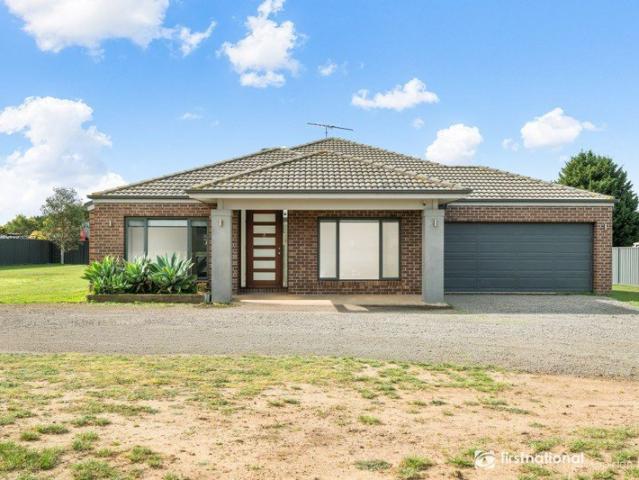 Space, Style & Convenience in Bannockburn's Most Sought After Location