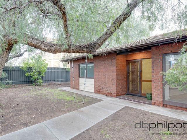 Space, Style & Convenience in Fitzroy!