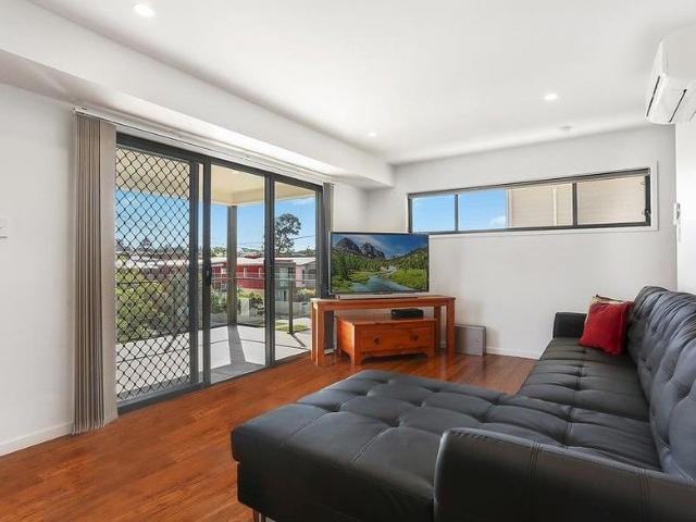 Space, Style & Convenience in Great Location