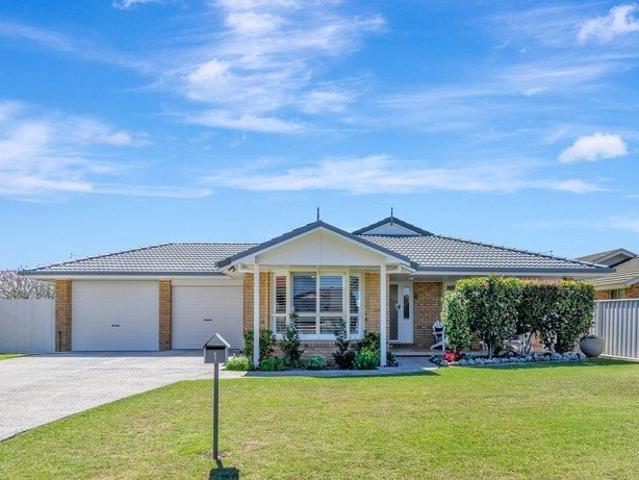 Space, Style & Effortless Yamba Living