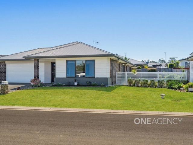 Space, style & family living in Thrumster