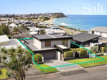 Merewether, Newcastle - Balcony, Lift, Equipped kitchen