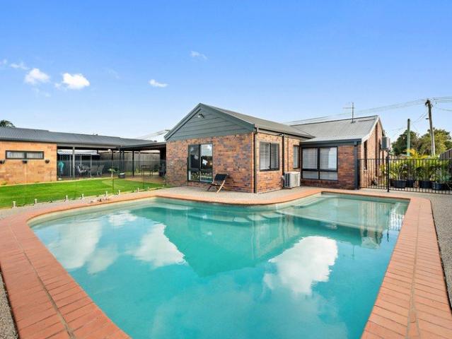 Space, Style & Flexibility The Ultimate Family Entertainer