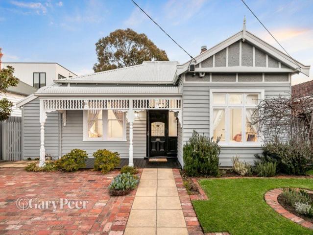 Space, style & period charm in a prized location