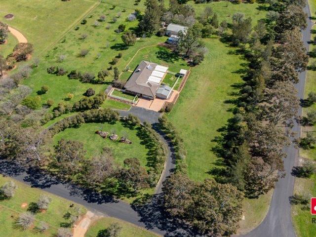 SPACE, STYLE & SHED APPEAL ON 4.2 ACRES